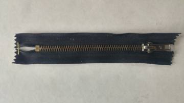 Zadrga kovinska 5 NEDELJIVA - ČRNA - temni bron zobki 2765